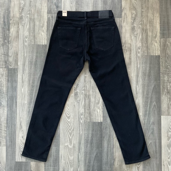 29x30 NWT Abercrombie Fitch Rustin Athletic Slim Jeans
Black 
Stretch - Picture 5 of 8